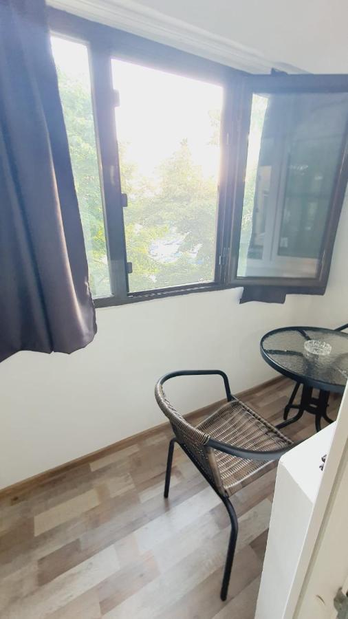 Appartamento Apartament Radoi Drobeta Turnu Severin Esterno foto